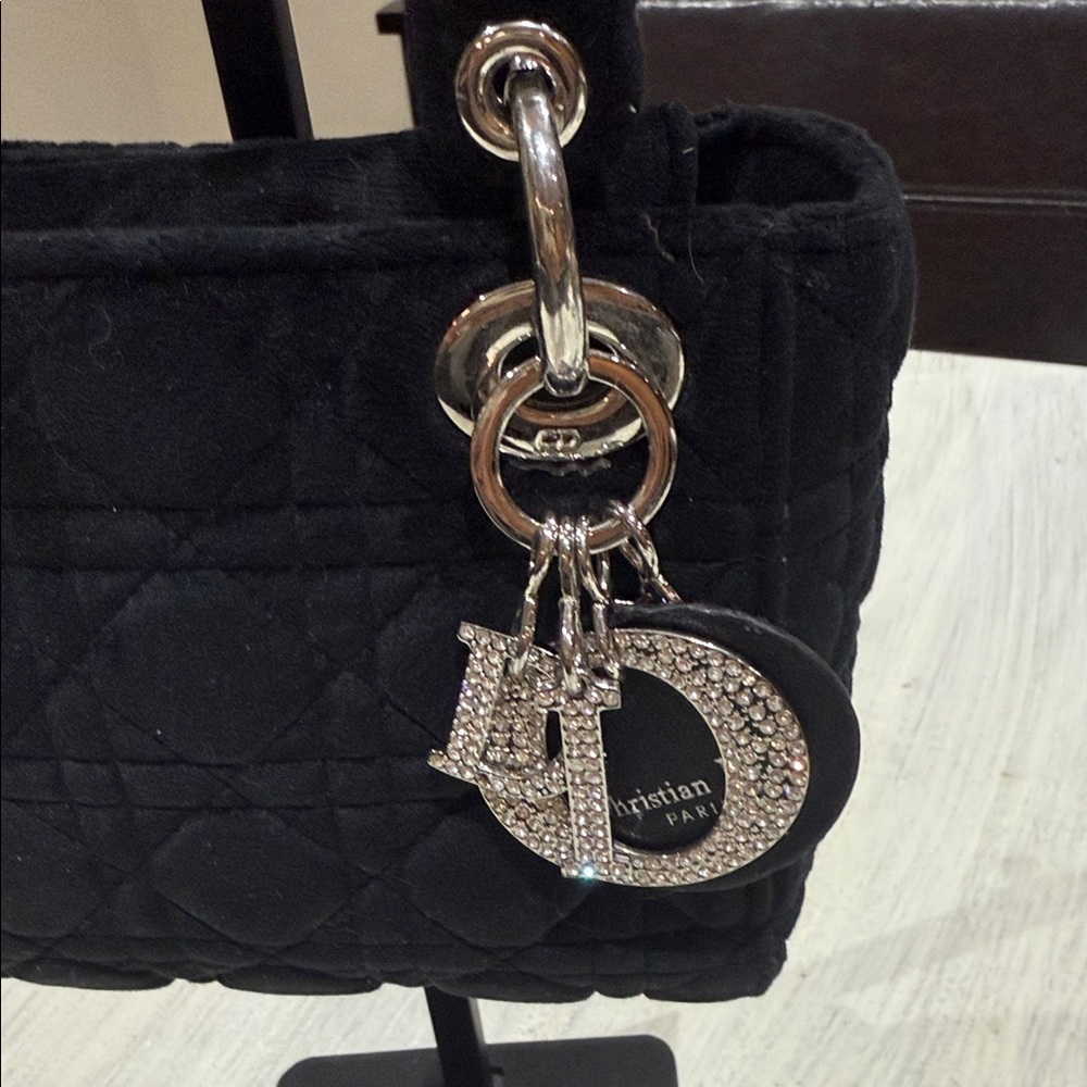 Source Unknown Black Quilted Mini Bag - image 4